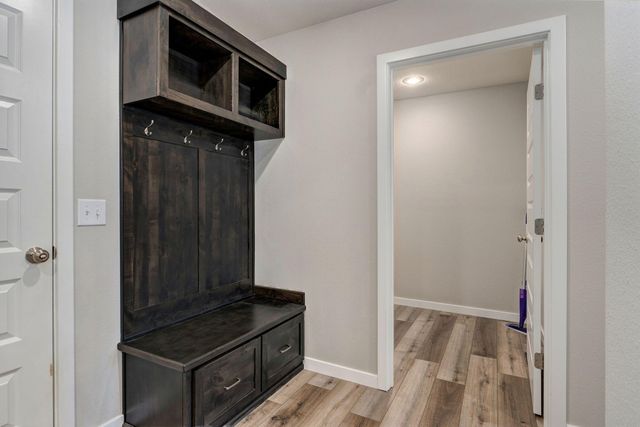 712 N Glenwood Avenue, Republic, MO 65738