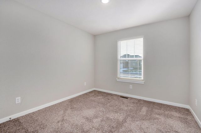 712 N Glenwood Avenue, Republic, MO 65738