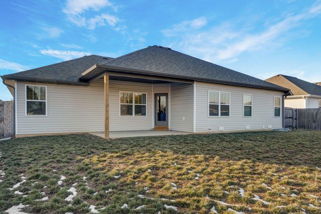 712 N Glenwood Avenue, Republic, MO 65738