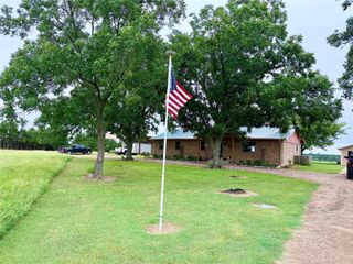 1611 County Road 1155, Bonham, TX 75418