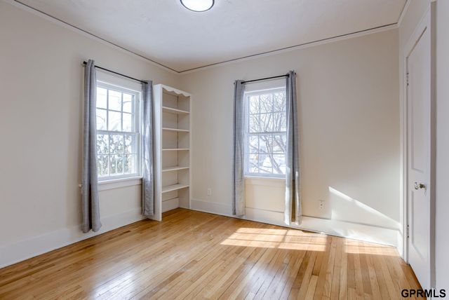 5849 Briggs Street, Omaha, NE 68106