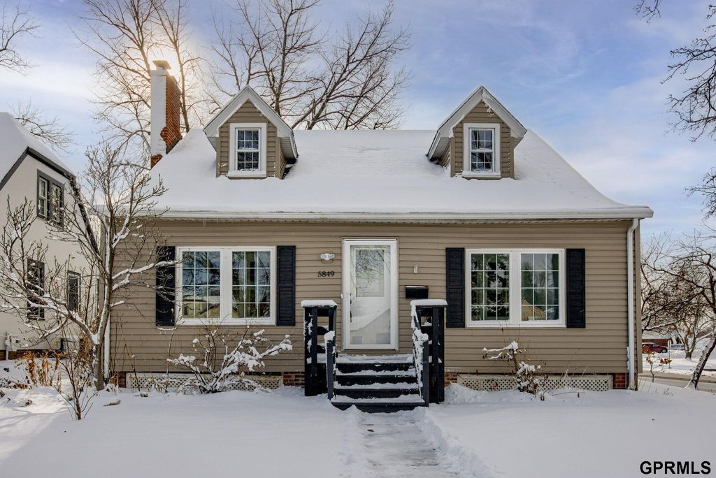 5849 Briggs Street, Omaha, NE 68106