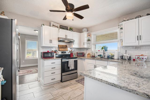 8101 County Road 1230, Godley, TX 76044