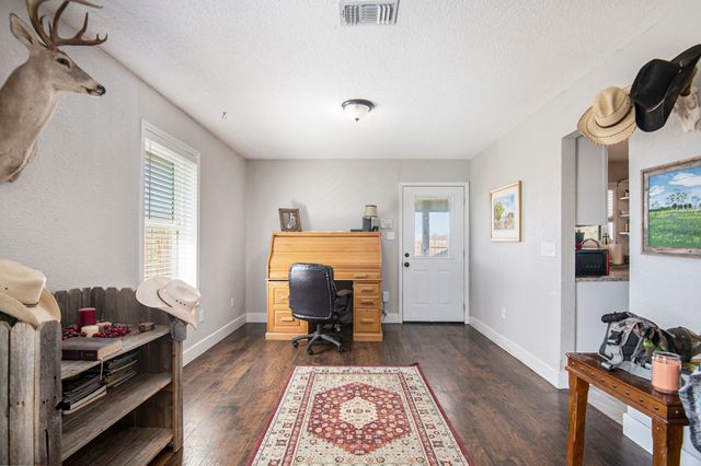 8101 County Road 1230, Godley, TX 76044