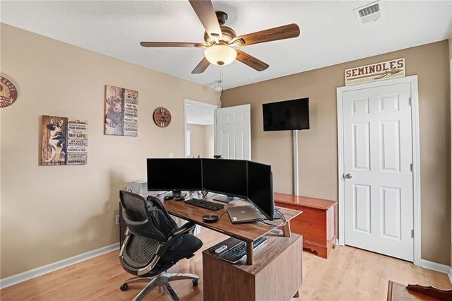 8616 W 127TH Place, Overland Park, KS 66213