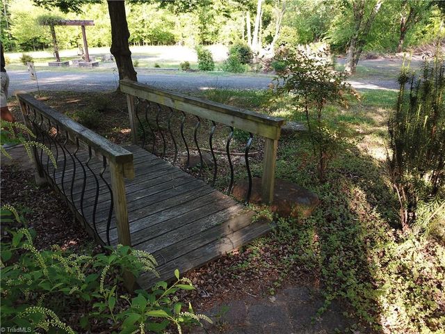 347 Kings Highway, Eden, NC 27288