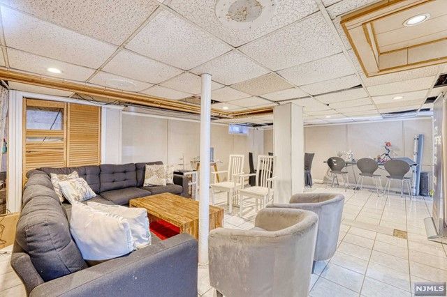 19 Valley Road, Clifton, NJ 07013