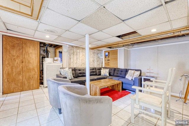 19 Valley Road, Clifton, NJ 07013