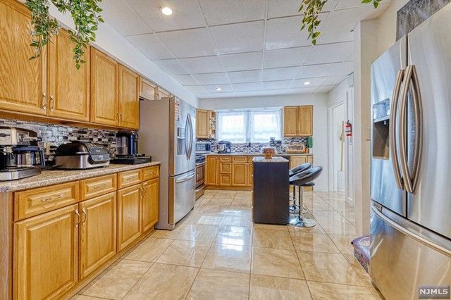 19 Valley Road, Clifton, NJ 07013