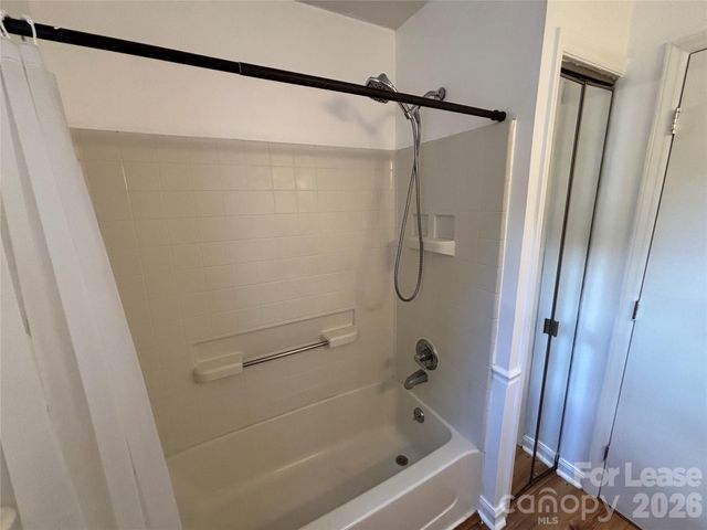 9419 Oren Thompson Road, Charlotte, NC 28213