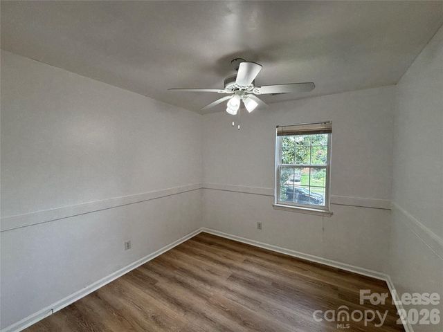 9419 Oren Thompson Road, Charlotte, NC 28213
