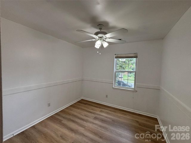 9419 Oren Thompson Road, Charlotte, NC 28213