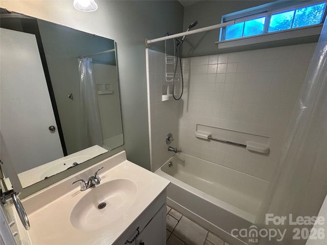 9419 Oren Thompson Road, Charlotte, NC 28213