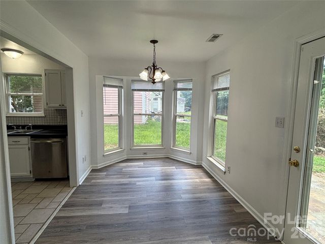 9419 Oren Thompson Road, Charlotte, NC 28213
