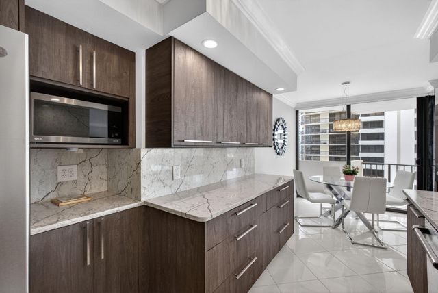 4200 N Ocean Drive 2-803, Riviera Beach, FL 33404