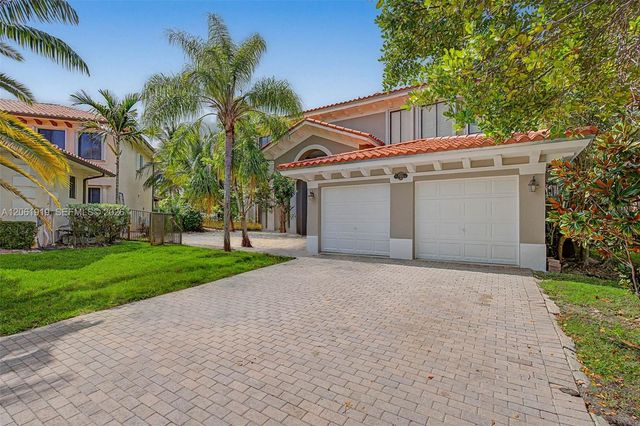 7926 SW 195th Terrace, Cutler Bay, FL 33157