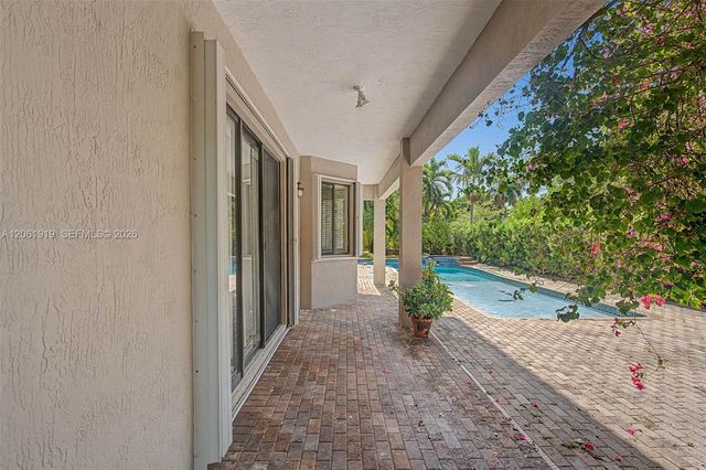 7926 SW 195th Terrace, Cutler Bay, FL 33157