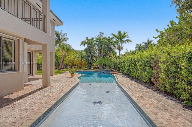 7926 SW 195th Terrace, Cutler Bay, FL 33157
