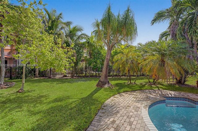 7926 SW 195th Terrace, Cutler Bay, FL 33157