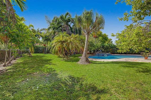 7926 SW 195th Terrace, Cutler Bay, FL 33157