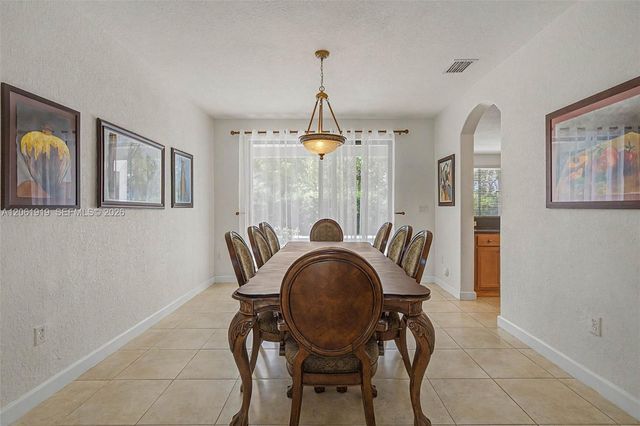 7926 SW 195th Terrace, Cutler Bay, FL 33157