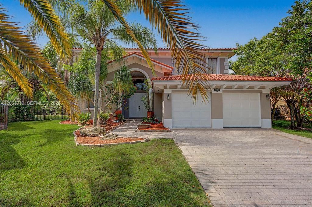 7926 SW 195th Terrace, Cutler Bay, FL 33157