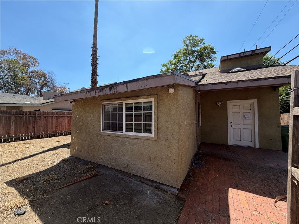 21514 Cohasset Street, Canoga Park, CA 91303 — exterior