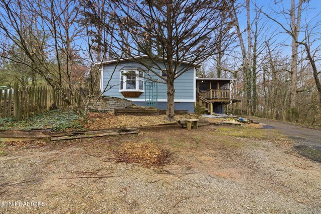 353 E Wolf Valley Rd, Heiskell, TN 37754