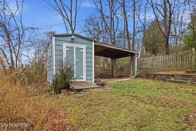 353 E Wolf Valley Rd, Heiskell, TN 37754