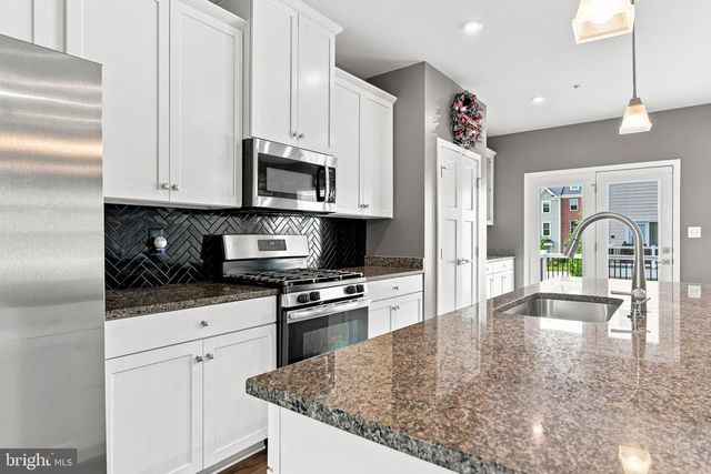 6300 OSTERLEY ST, Baltimore, MD 21220