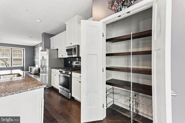 6300 OSTERLEY ST, Baltimore, MD 21220