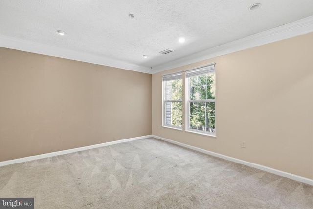 1037 CHESTNUT COVE DR, Curtis Bay, MD 21226
