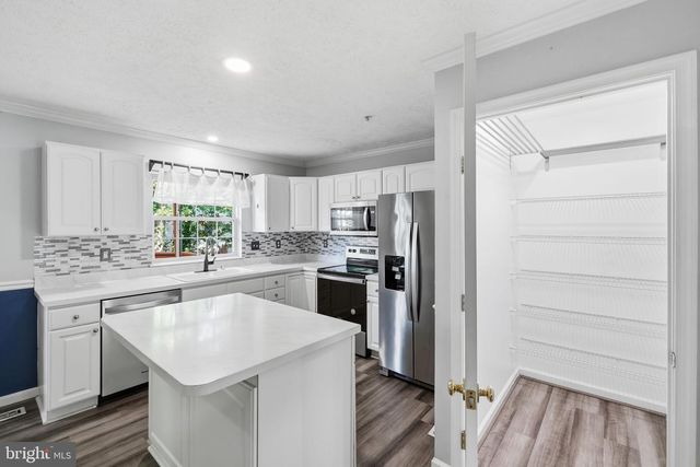 1037 CHESTNUT COVE DR, Curtis Bay, MD 21226
