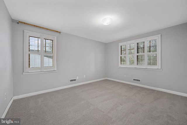 922 BEAVERBANK CIR, Towson, MD 21286