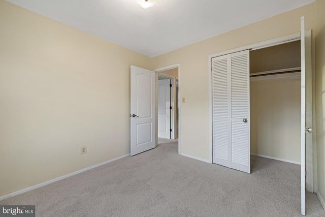 922 BEAVERBANK CIR, Towson, MD 21286