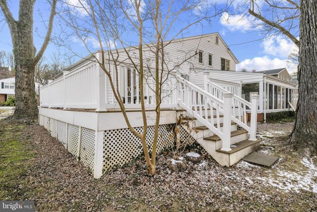 922 BEAVERBANK CIR, Towson, MD 21286