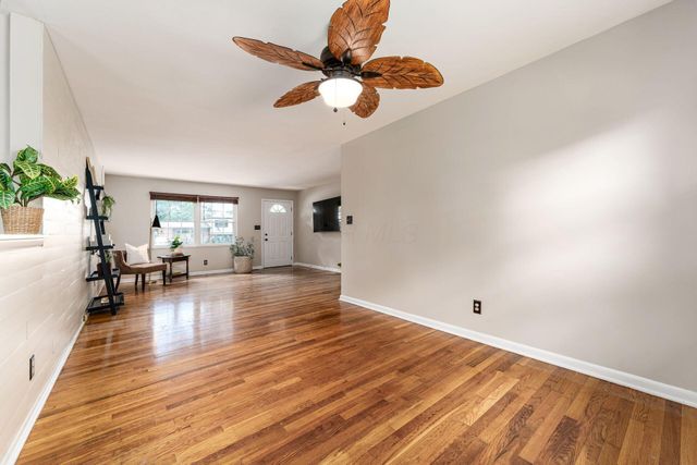 182 Muskingum Drive, Gahanna, OH 43230