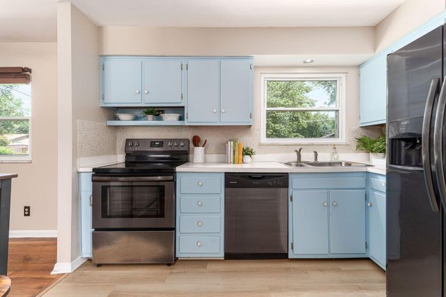 182 Muskingum Drive, Gahanna, OH 43230