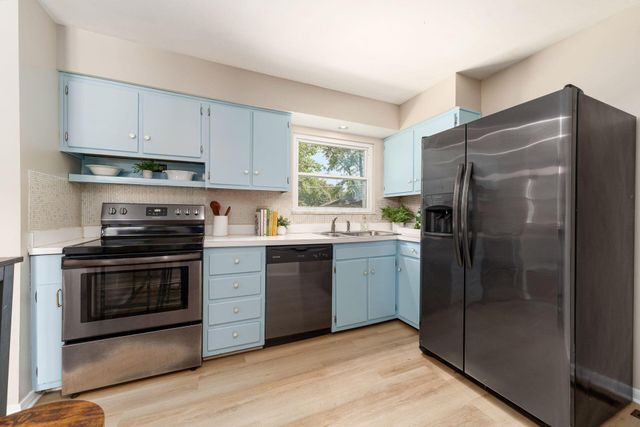182 Muskingum Drive, Gahanna, OH 43230