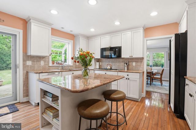 1363 PANTHER RD, Rydal, PA 19046