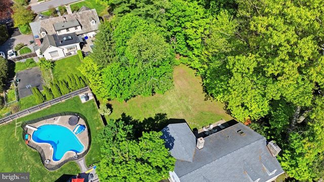 1363 PANTHER RD, Rydal, PA 19046