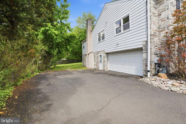 1363 PANTHER RD, Rydal, PA 19046
