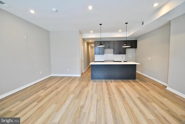 1937 CECIL B MOORE AVE, Philadelphia, PA 19121