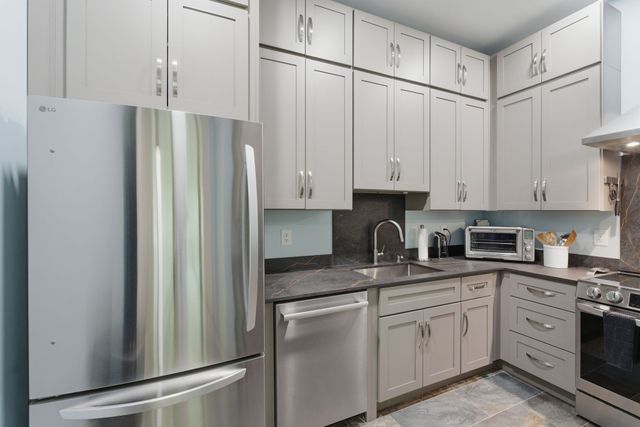 1751 Cayce Springs Rd, Thompsons Station, TN 37179