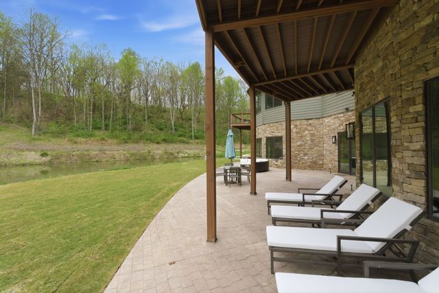 1751 Cayce Springs Rd, Thompsons Station, TN 37179