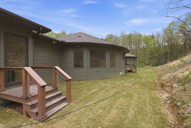 1751 Cayce Springs Rd, Thompsons Station, TN 37179