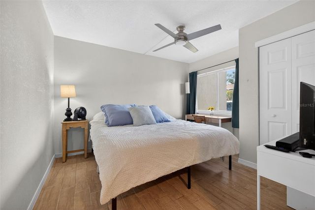 6490 CAPE HATTERAS WAY NE 2, St Petersburg, FL 33702