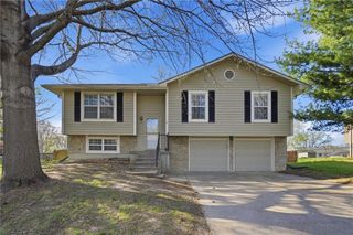 503 Broadway Street, Grain Valley, MO 64029