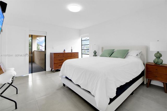 8860 SW 123rd Ct K201, Miami, FL 33186