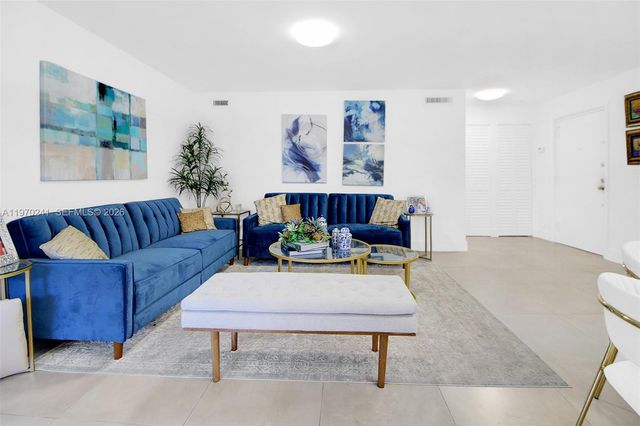 8860 SW 123rd Ct K201, Miami, FL 33186